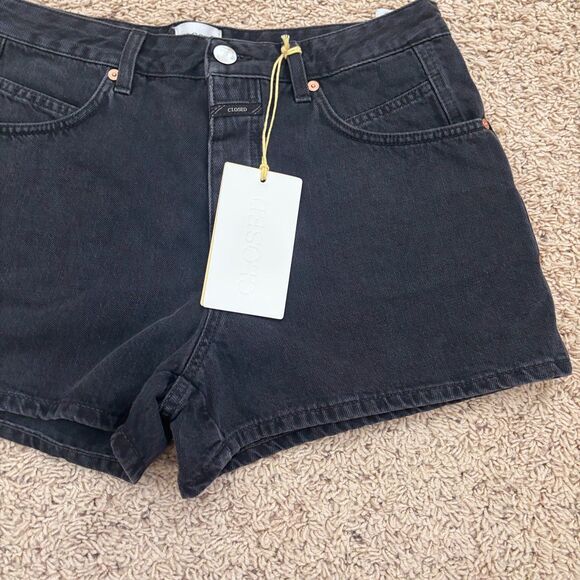 CLOSED Klaire High Rise Denim Shorts Womens Size 29 Black Made in Italy NEW NWT - Picture 3 of 6